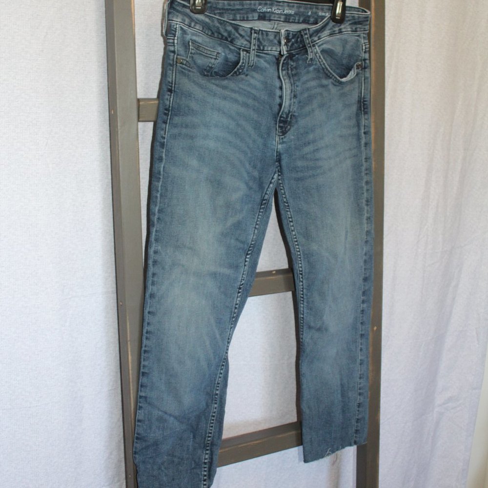 Calvin Klein Jeans, slim boyfriend cut, size 6